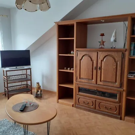 Ferienwohnung Steinfeld 孔茨